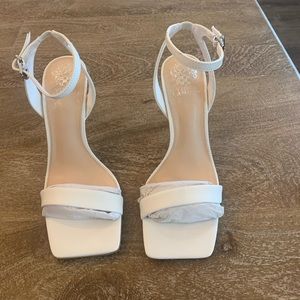 Vince Camuto-Saprenda Heels, 8.5 NWT